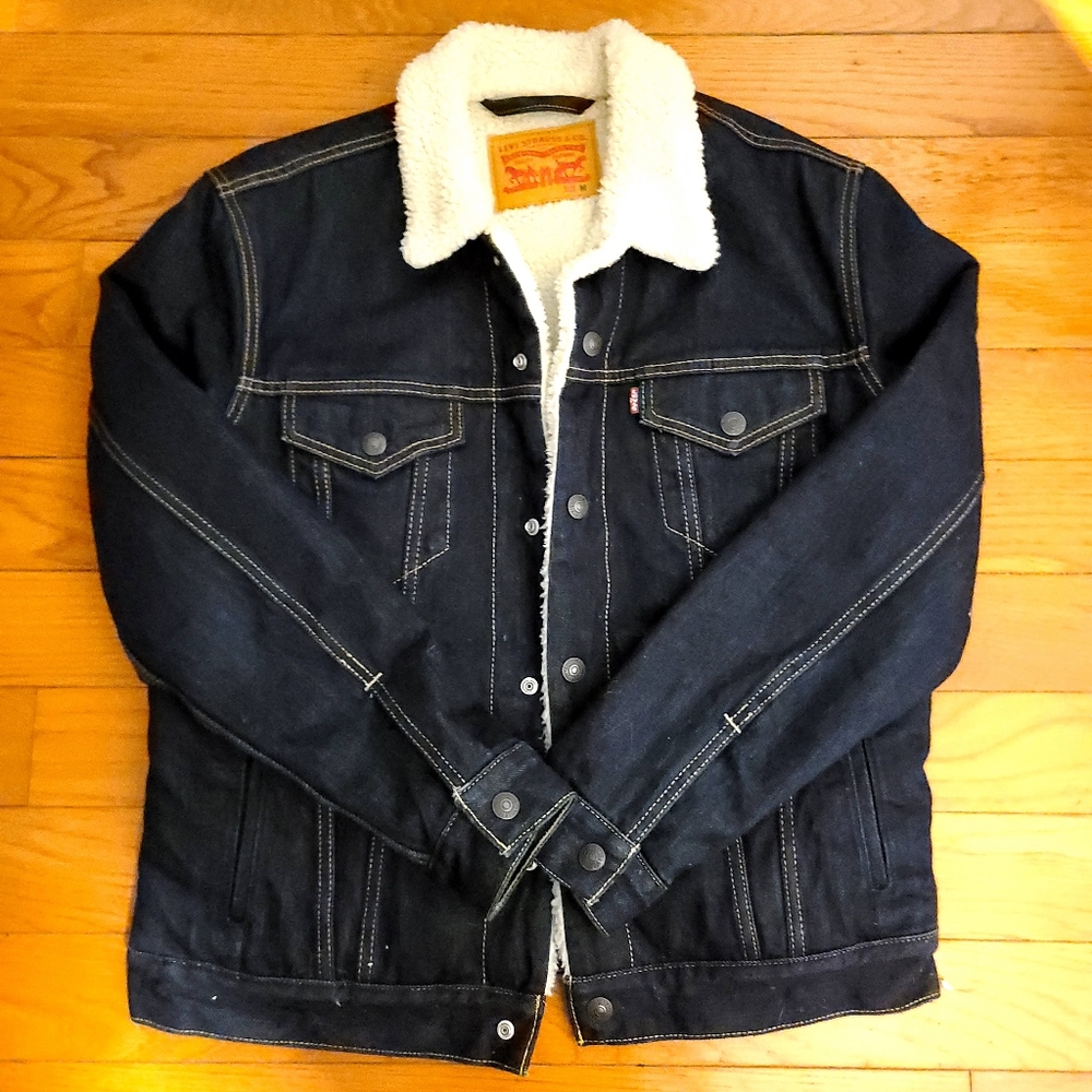 Levi's Sherpa Jean Jacket | Size: Medium